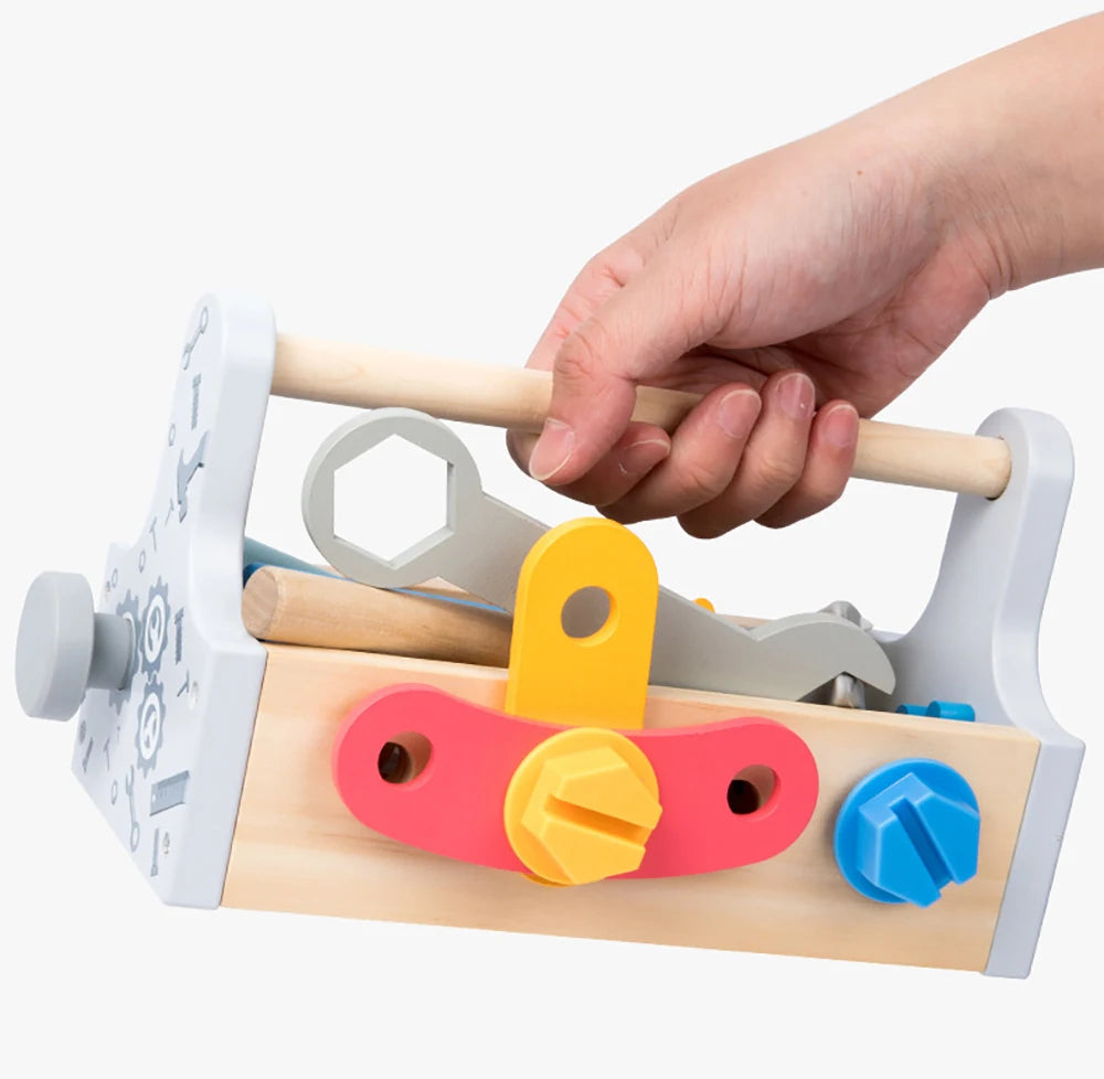 Nut and Screw Assembly Play Kit